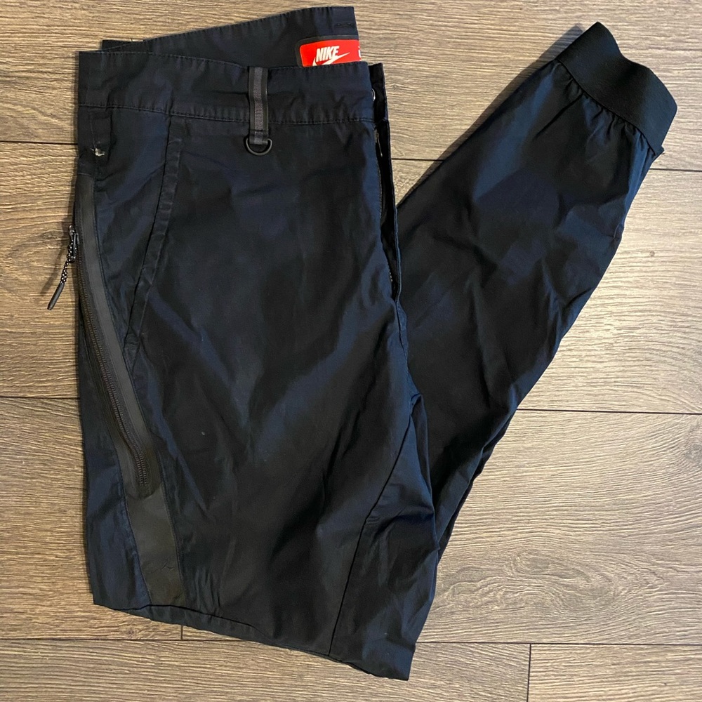 men’s nike joggers